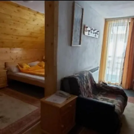 Lala Bed & Breakfast 3*